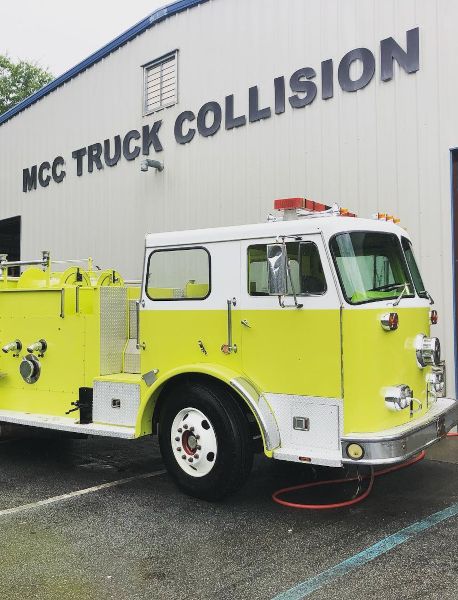mcc-truck-collision-services